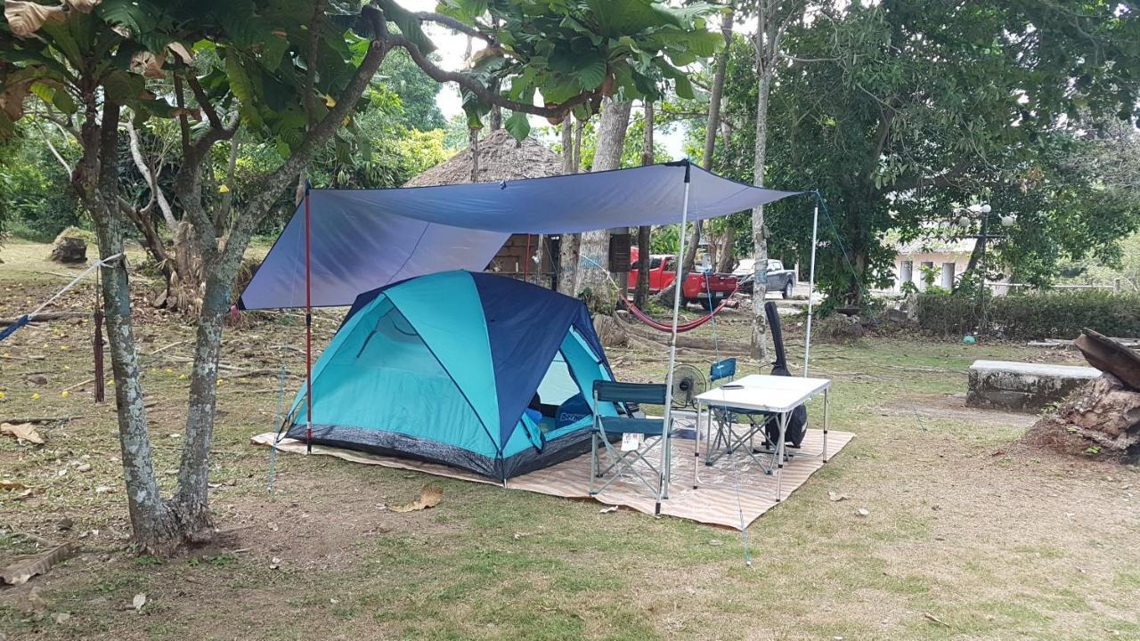 ฺ湾码头小屋旅馆 象岛 外观 照片