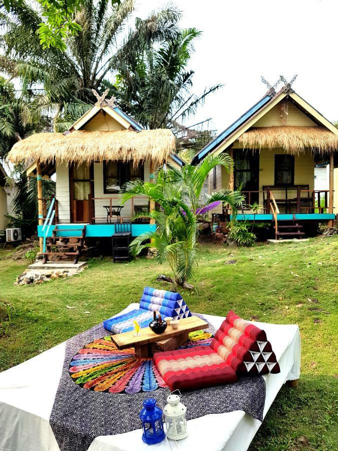 ฺ湾码头小屋旅馆 象岛 外观 照片