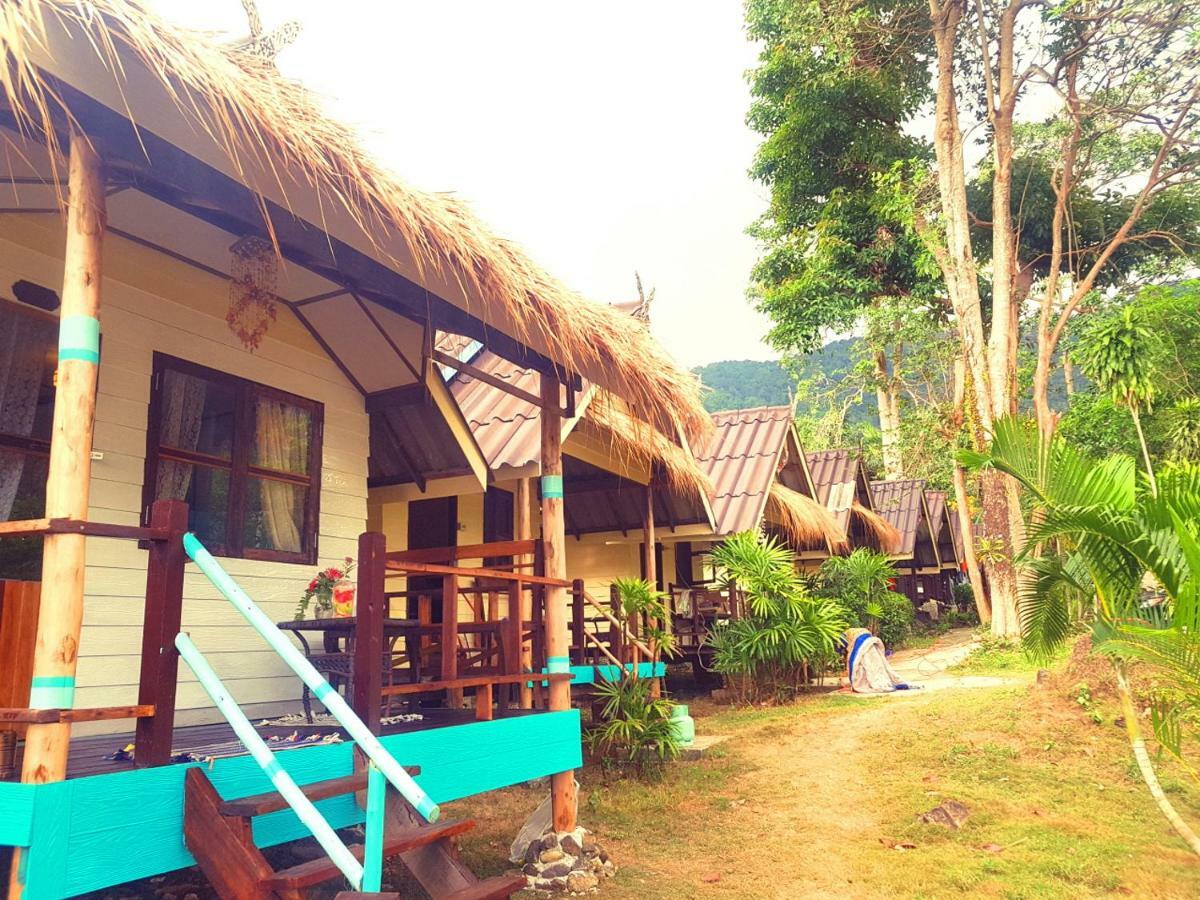 ฺ湾码头小屋旅馆 象岛 外观 照片