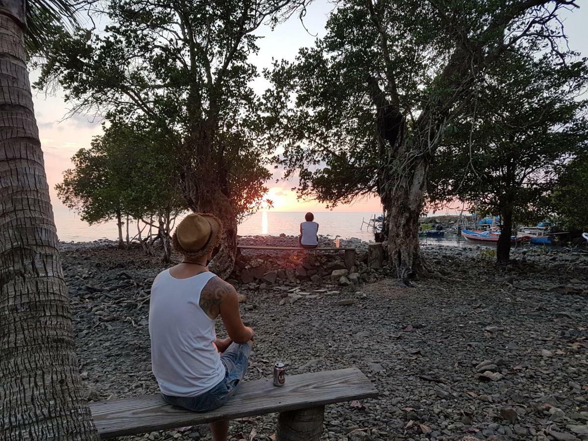 ฺ湾码头小屋旅馆 象岛 外观 照片