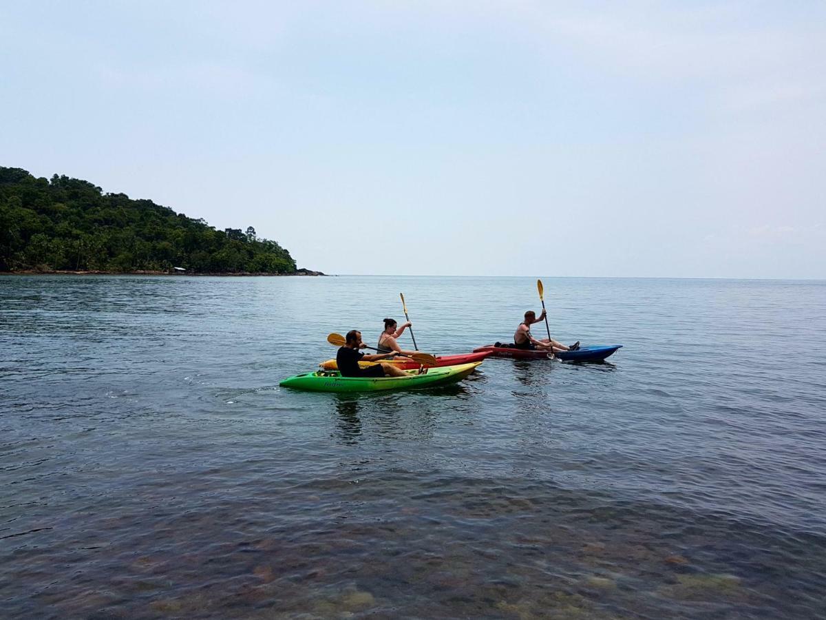 ฺ湾码头小屋旅馆 象岛 外观 照片